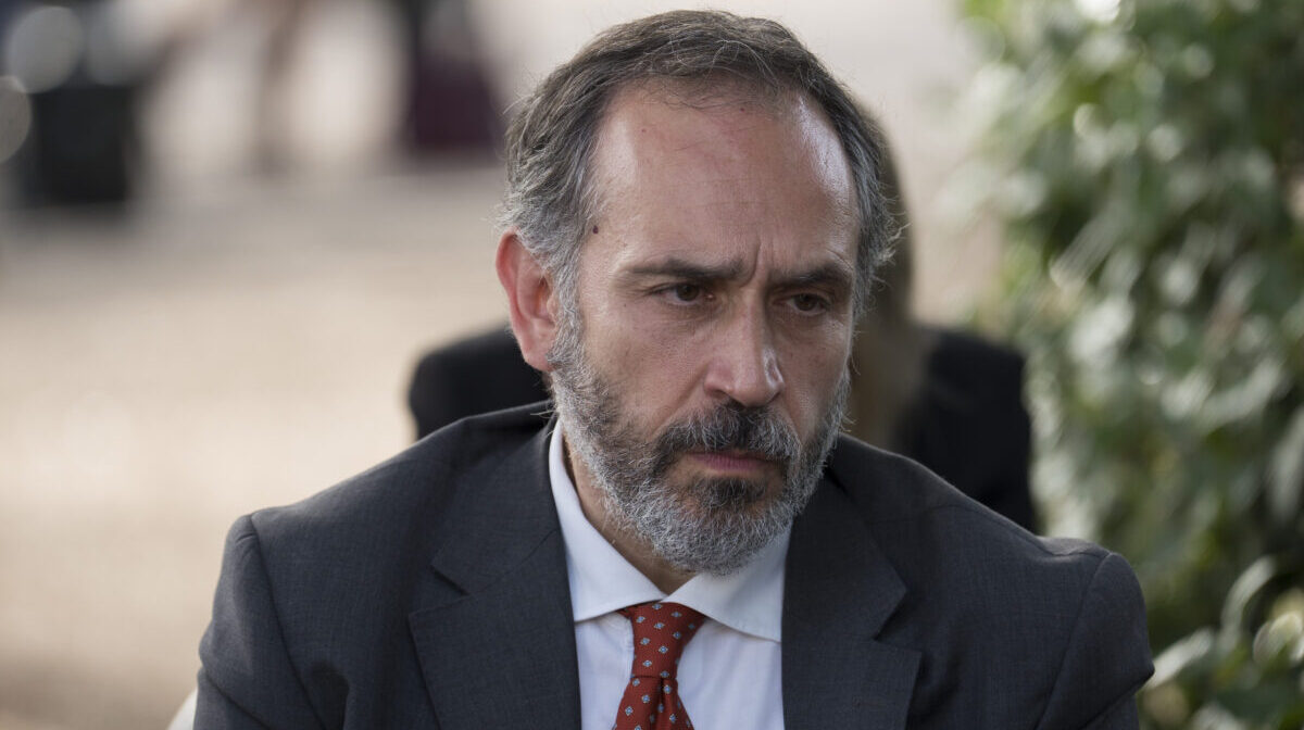 Riconoscimento facciale, tensioni a Montecitorio. Sensi (Pd): “Uno scandalo, vogliono spiare le persone” Riconoscimento facciale, tensioni a Montecitorio. Sensi (Pd): “Uno scandalo, vogliono spiare le persone”