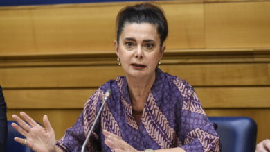 Fakir, Boldrini: “Aggressione becera e strumentale al sindaco Lepore. Ora serve verità”