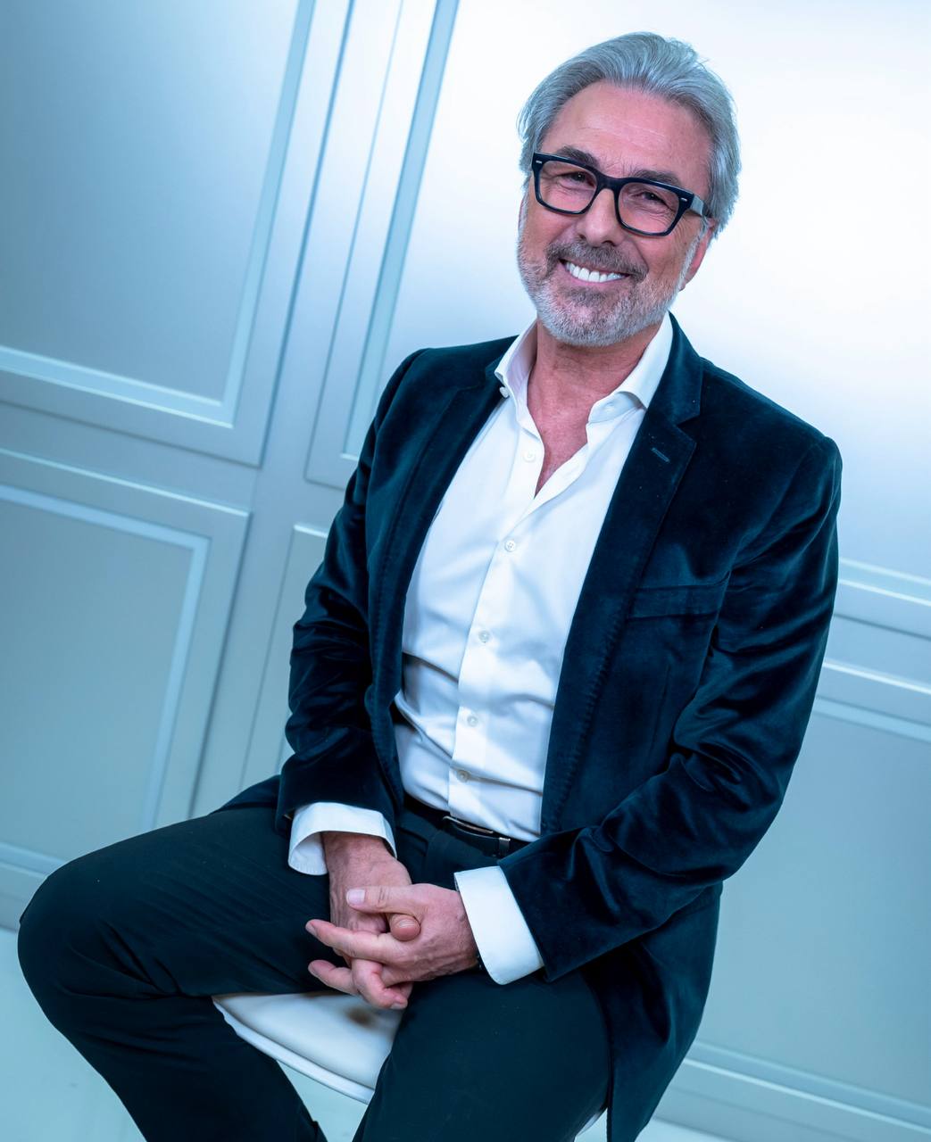 “Raffaella – Il Musical”, Luciano Cannito riapre i casting: “Cerchiamo ancora la vera Raffaella” – INTERVISTA ESCLUSIVA “Raffaella – Il Musical”, Luciano Cannito riapre i casting: “Cerchiamo ancora la vera Raffaella” – INTERVISTA ESCLUSIVA