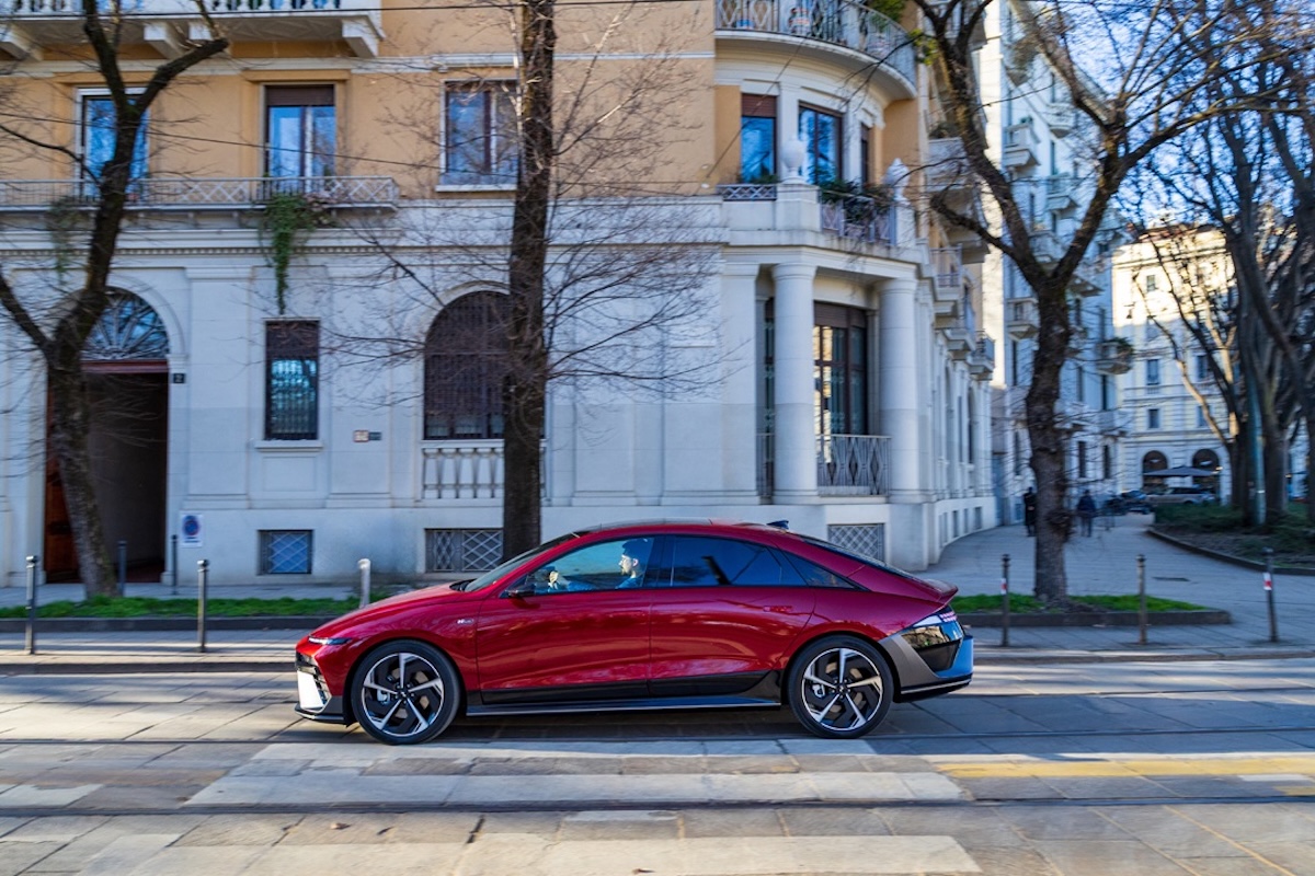Hyundai IONIQ 6 N Line, ordini aperti: prezzo e autonomia