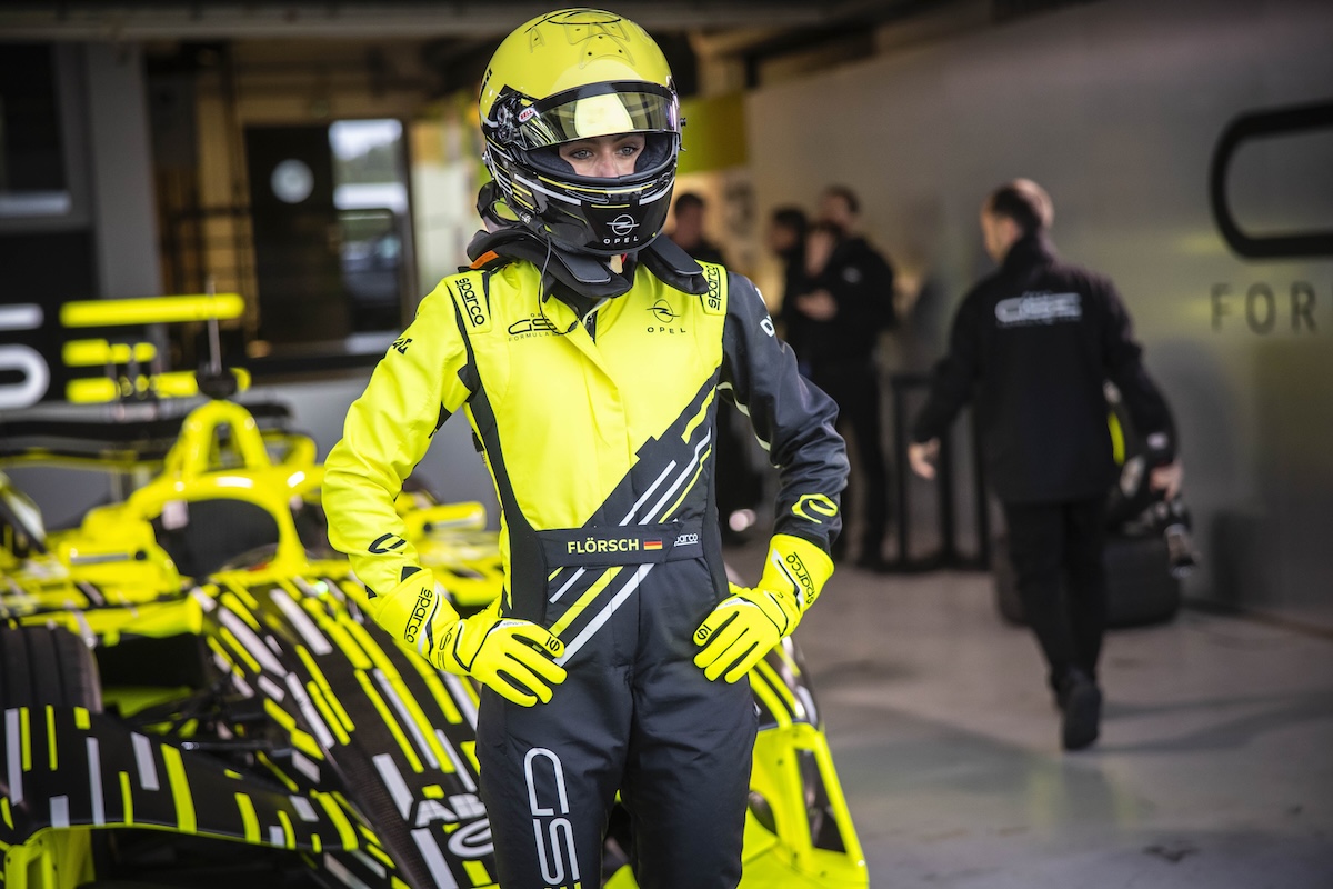 Opel GSE sceglie Sparco per la Formula E Opel GSE sceglie Sparco per la Formula E