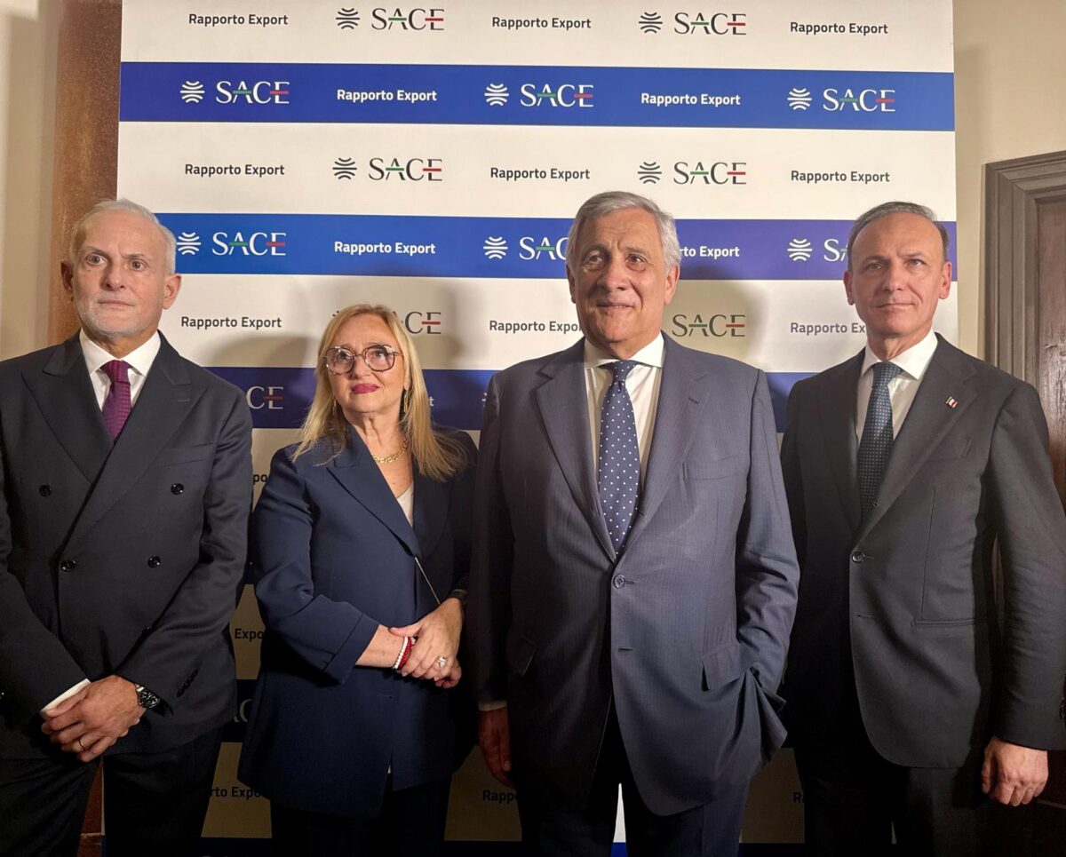SACE, export italiano in crescita del 2% nel 2026: obiettivo 700 miliardi con mercati strategici e diversificazione
