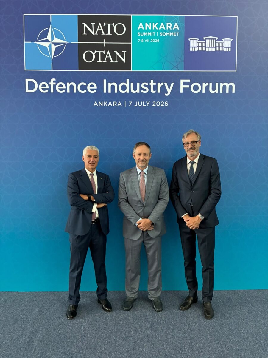 La Nato annuncia un maxi accordo: intesa da 200 mln con Accenture e Leonardo per accelerare lo sviluppo dell’infrastruttura digitale