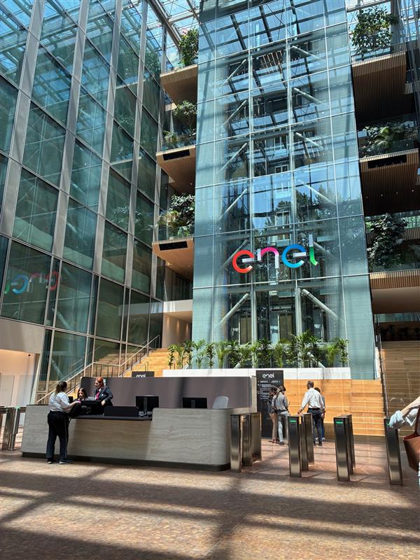 Enel Energia, dal 1° luglio servizio clienti solo al numero 140 Enel Energia, dal 1° luglio servizio clienti solo al numero 140