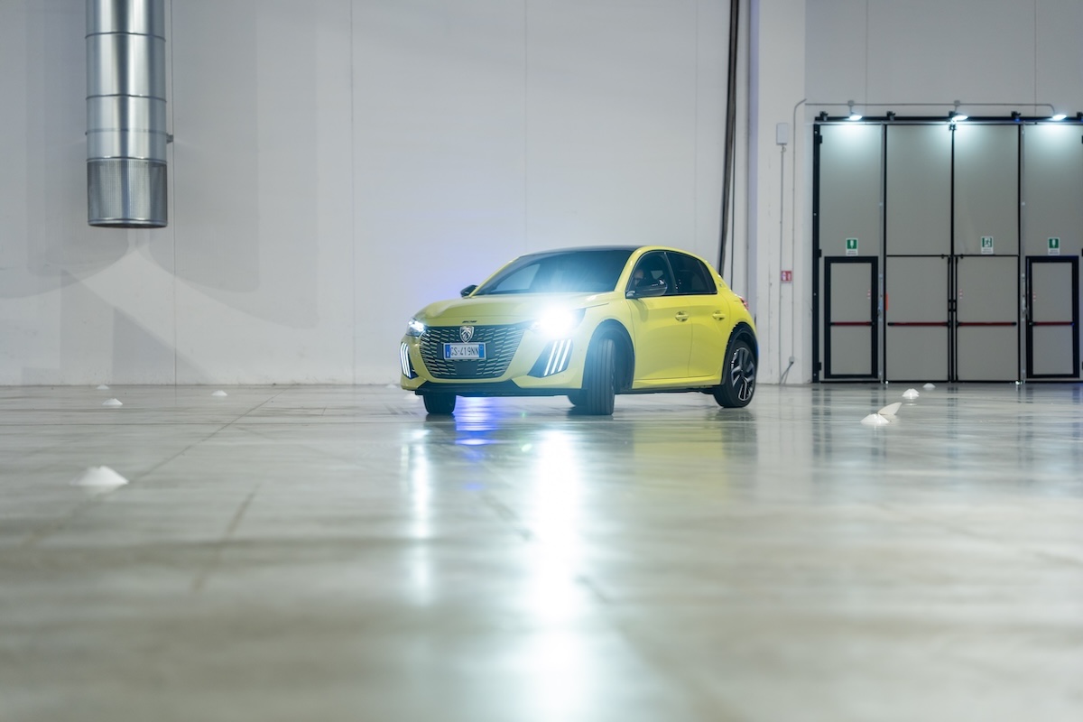 Peugeot Polygon Concept, il futuro arriva dal 2027 Peugeot Polygon Concept, il futuro arriva dal 2027