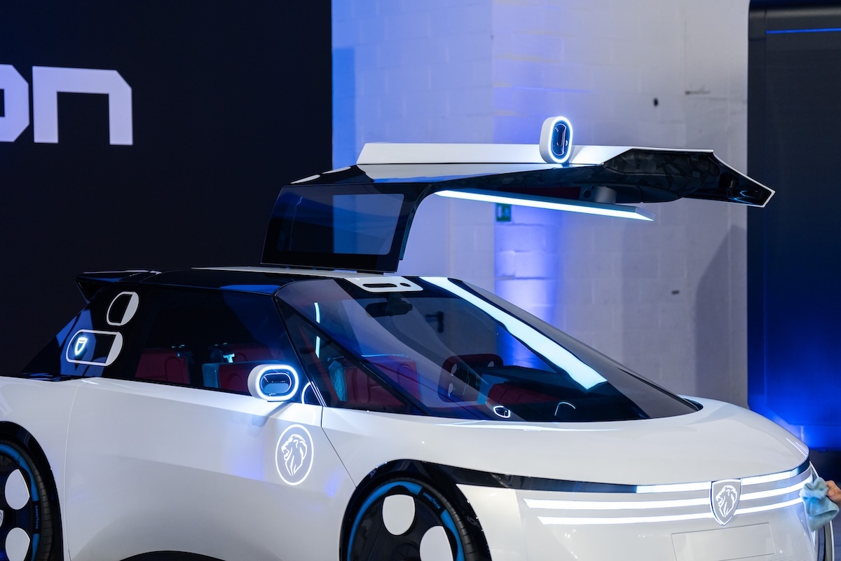 Peugeot Polygon Concept, il futuro arriva dal 2027 Peugeot Polygon Concept, il futuro arriva dal 2027