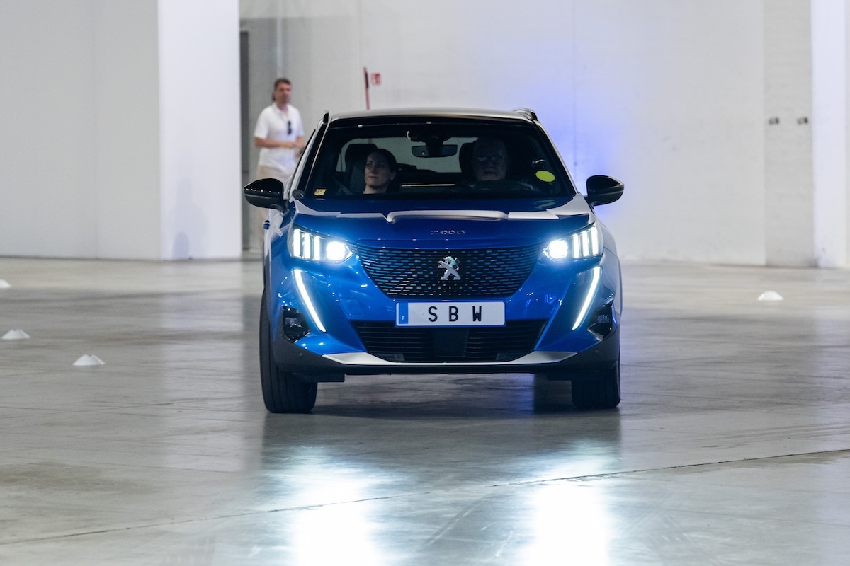 Peugeot Polygon Concept, il futuro arriva dal 2027 Peugeot Polygon Concept, il futuro arriva dal 2027