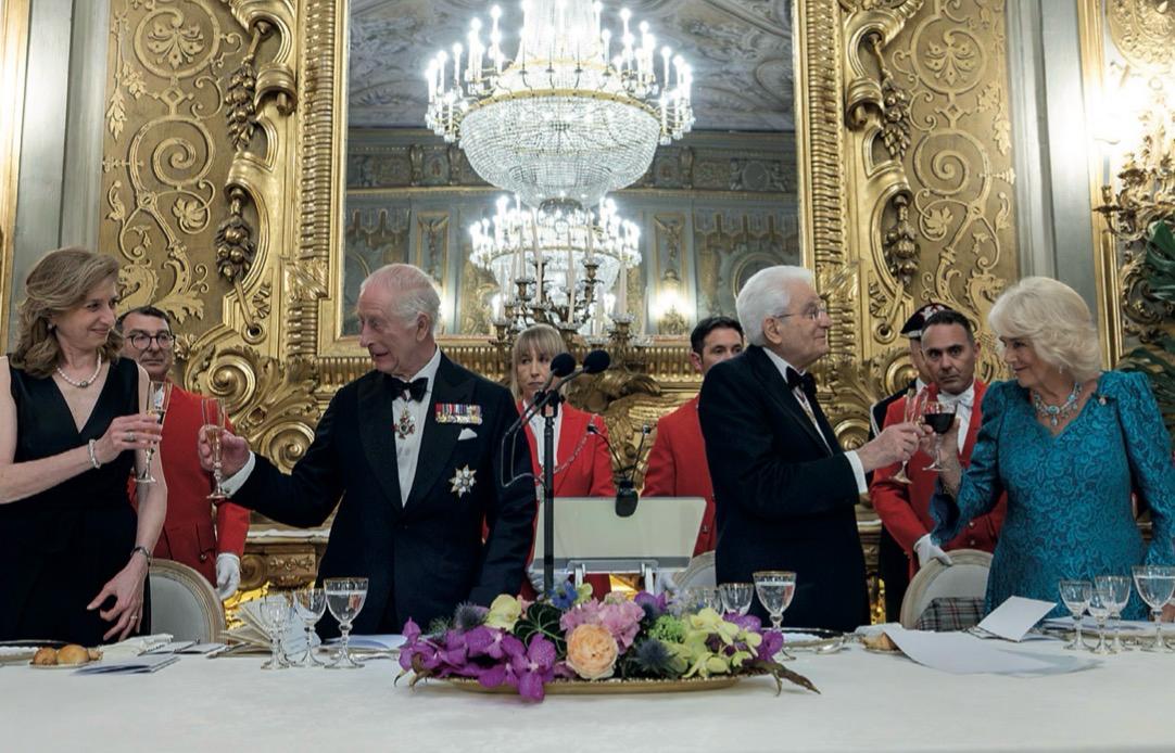 Le visite nel Bel Paese e quella prima volta da re, l’amore dei sovrani britannici per Italia e gli aneddoti curiosi nel libro di Ilaria Grillini Le visite nel Bel Paese e quella prima volta da re, l’amore dei sovrani britannici per Italia e gli aneddoti curiosi nel libro di Ilaria Grillini