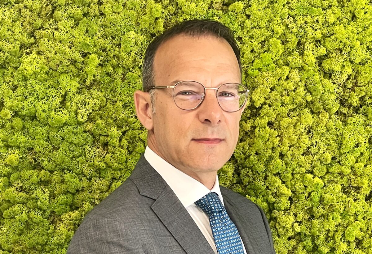 Poltrone/ Sanità: Leonardo Simonelli è il nuovo direttore commerciale Relyens per il mercato italiano Poltrone/ Sanità: Leonardo Simonelli è il nuovo direttore commerciale Relyens per il mercato italiano