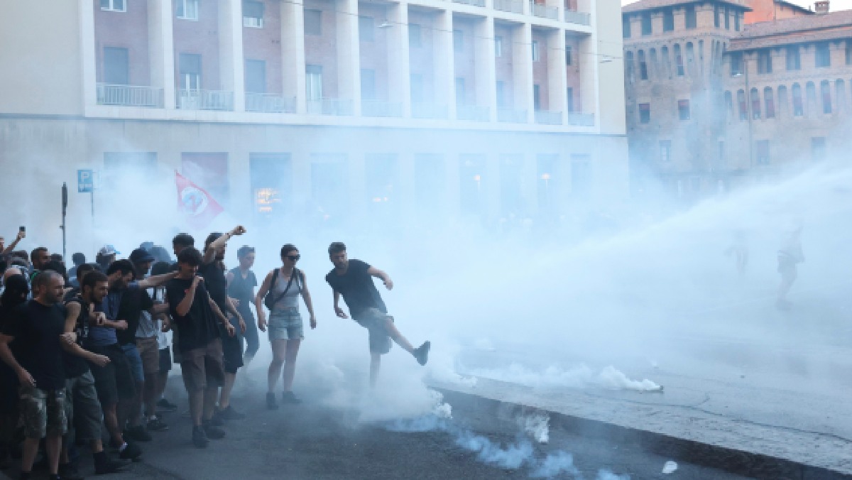 Modello 45-bis, cos’è il nuovo registro e perché divide la politica Modello 45-bis, cos’è il nuovo registro e perché divide la politica