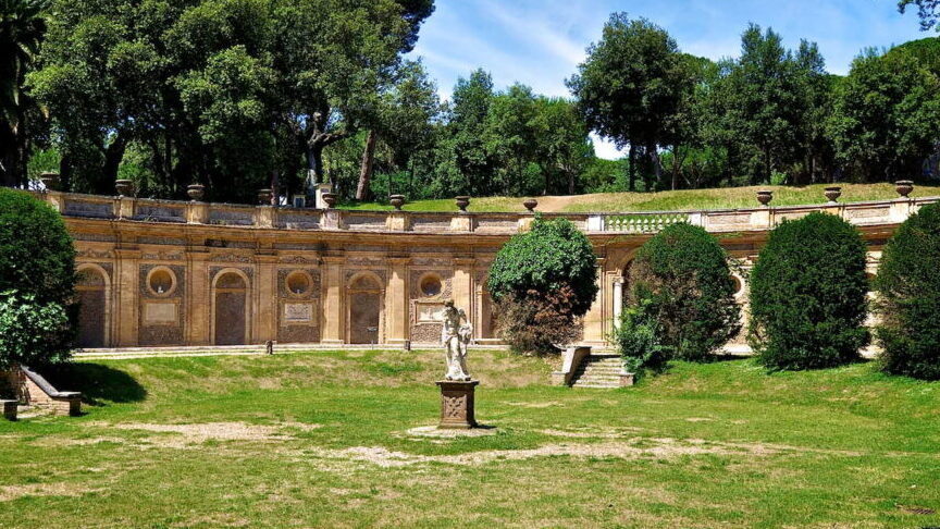Quando cala il Sole, Roma si accende: cinque idee per una serata in famiglia tra circo, natura e cielo stellato