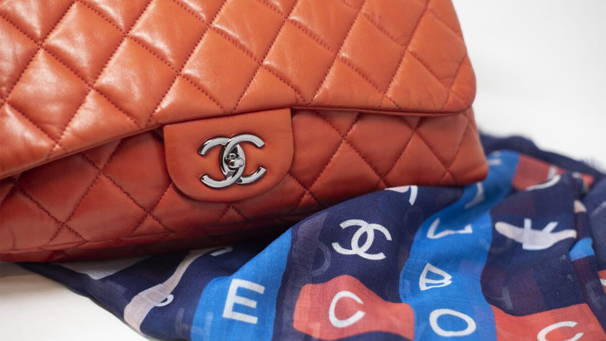 Luxury resale, 1000LANDS punta sulla certificazione digitale: arriva AUTENTITAG per tracciare i prodotti di lusso usati Luxury resale, 1000LANDS punta sulla certificazione digitale: arriva AUTENTITAG per tracciare i prodotti di lusso usati