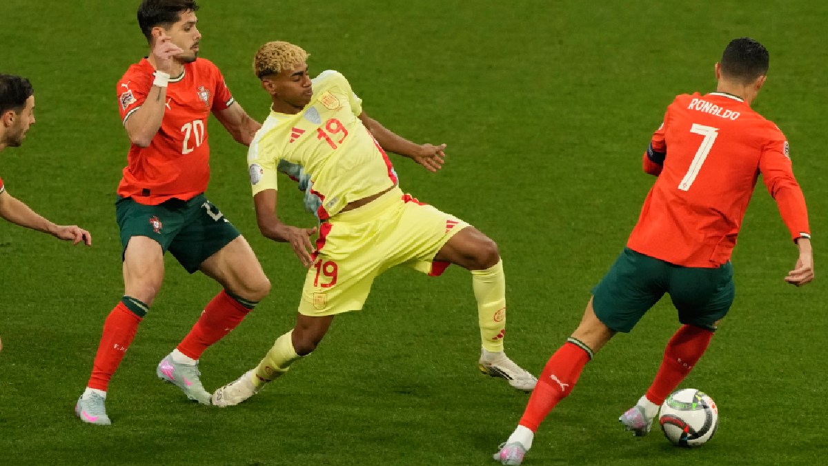 Yamal vs Ronaldo, due storie sofferte di calcio e di vita Yamal vs Ronaldo, due storie sofferte di calcio e di vita