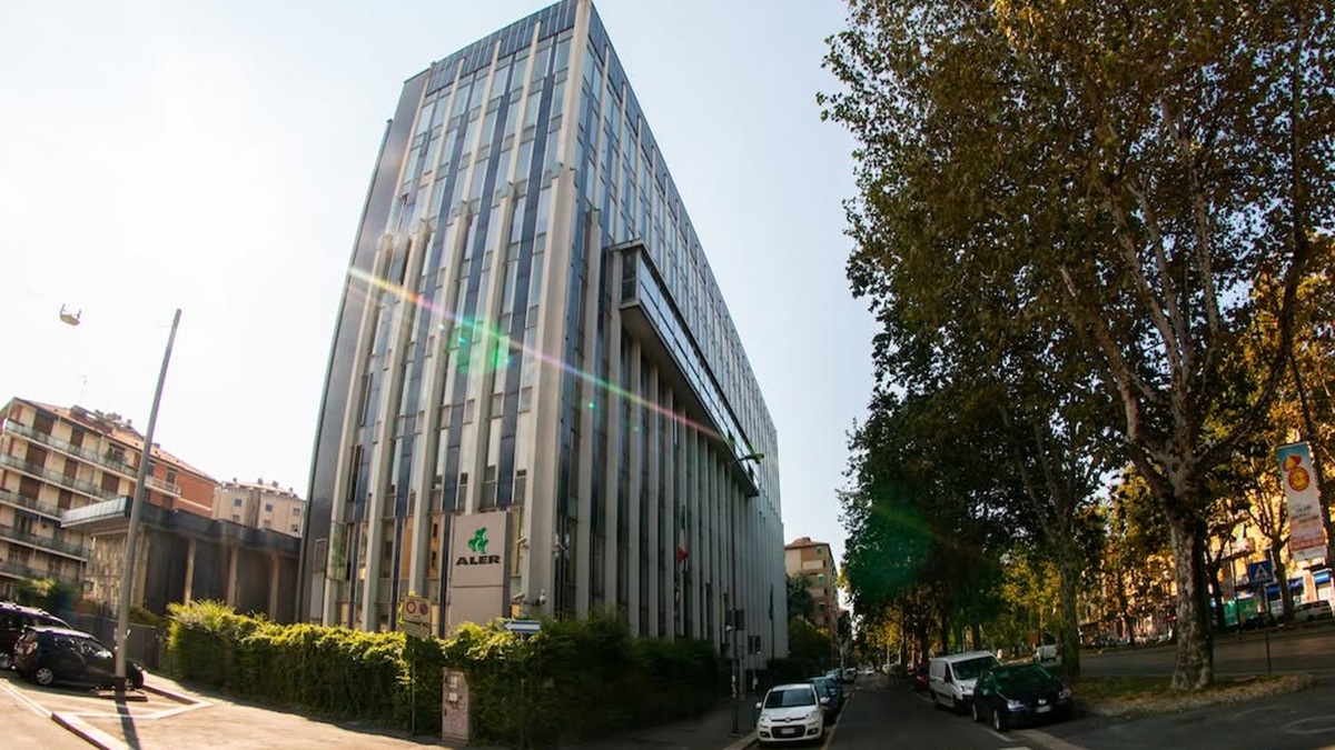 Casa, Aler Milano prosegue l’impegno nell’housing sociale: tre nuovi bandi per famiglie e lavoratori della cosiddetta “fascia grigia” Casa, Aler Milano prosegue l’impegno nell’housing sociale: tre nuovi bandi per famiglie e lavoratori della cosiddetta “fascia grigia”