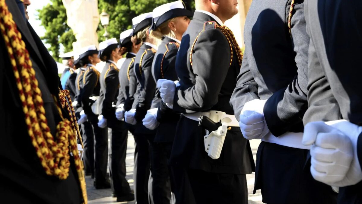 Polizia locale, al Campidoglio parte il toto-comandante: spunta la quarta poltrona Polizia locale, al Campidoglio parte il toto-comandante: spunta la quarta poltrona