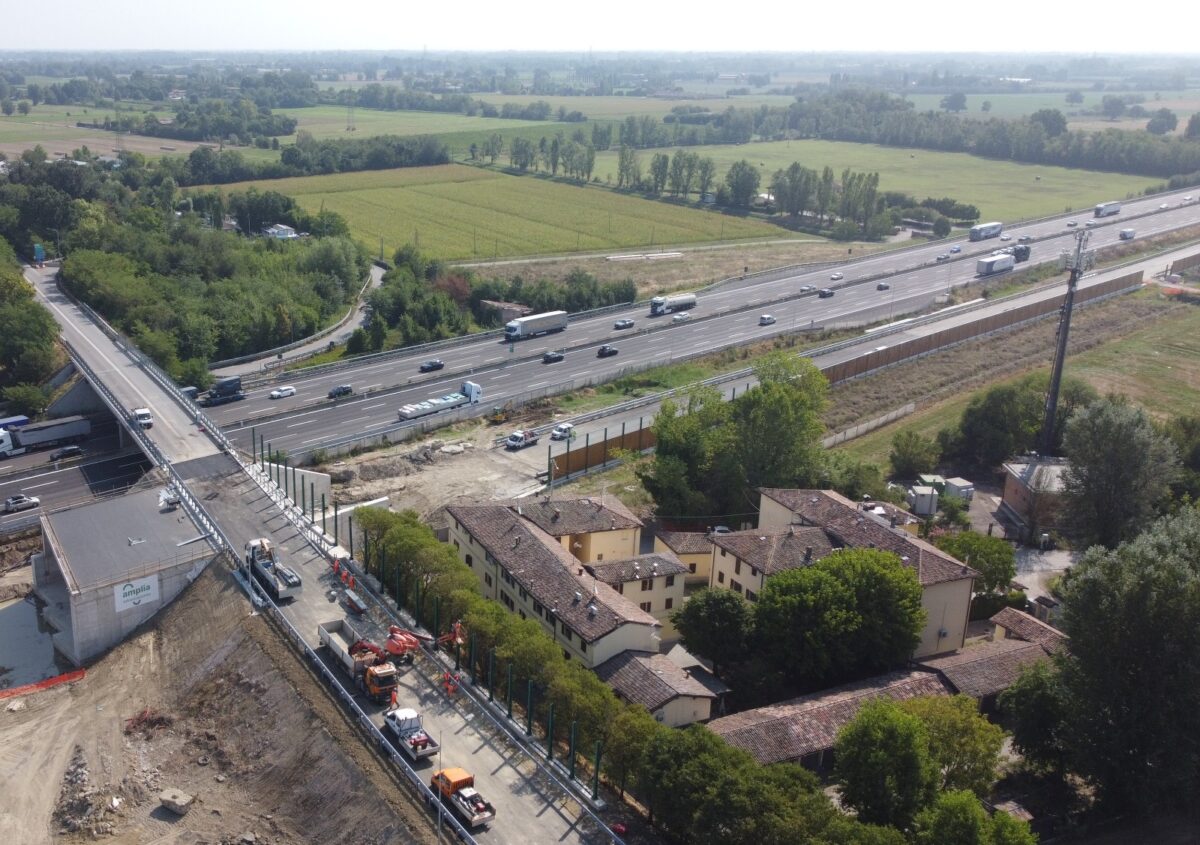ASPI, concluso in anticipo il piano per il posizionamento del nuovo sottopasso della Complanarina di Modena ASPI, concluso in anticipo il piano per il posizionamento del nuovo sottopasso della Complanarina di Modena