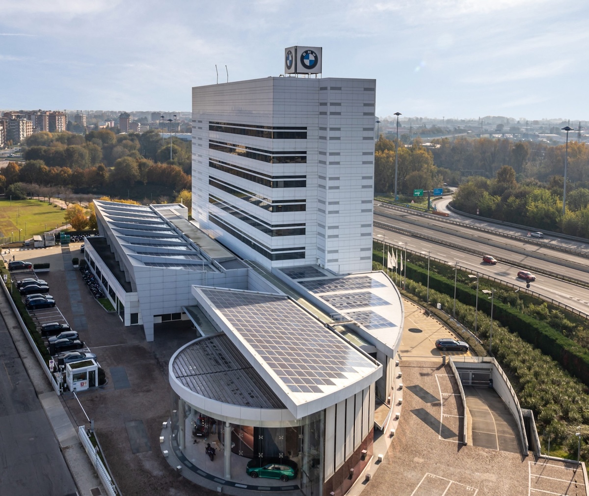 BMW Italia cresce del 6,2% nel primo semestre BMW Italia cresce del 6,2% nel primo semestre
