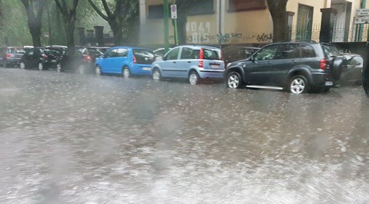 Bomba d’acqua, cosa significa davvero per i meteorologi Bomba d’acqua, cosa significa davvero per i meteorologi