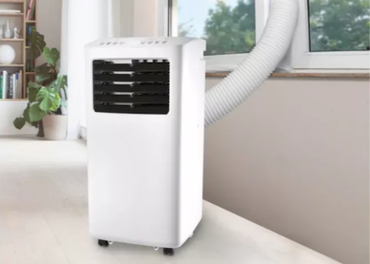 Condizionatori, un altro modello portatile torna nei negozi a meno di 140 euro: quando scade la promozione Condizionatori, un altro modello portatile torna nei negozi a meno di 140 euro: quando scade la promozione
