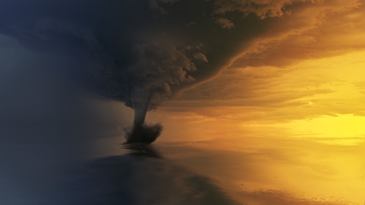 Meteo, raffiche oltre 100 km/h: allerta per due fenomeni che possono colpire l’Italia Meteo, raffiche oltre 100 km/h: allerta per due fenomeni che possono colpire l’Italia