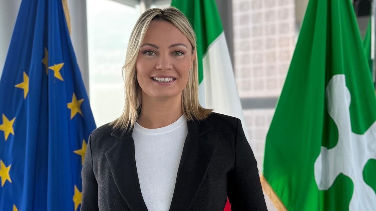 Regione Lombardia, nuovo bando “Scuola in Ascolto”: oltre 3,7 milioni per il benessere psicologico degli studenti Regione Lombardia, nuovo bando “Scuola in Ascolto”: oltre 3,7 milioni per il benessere psicologico degli studenti