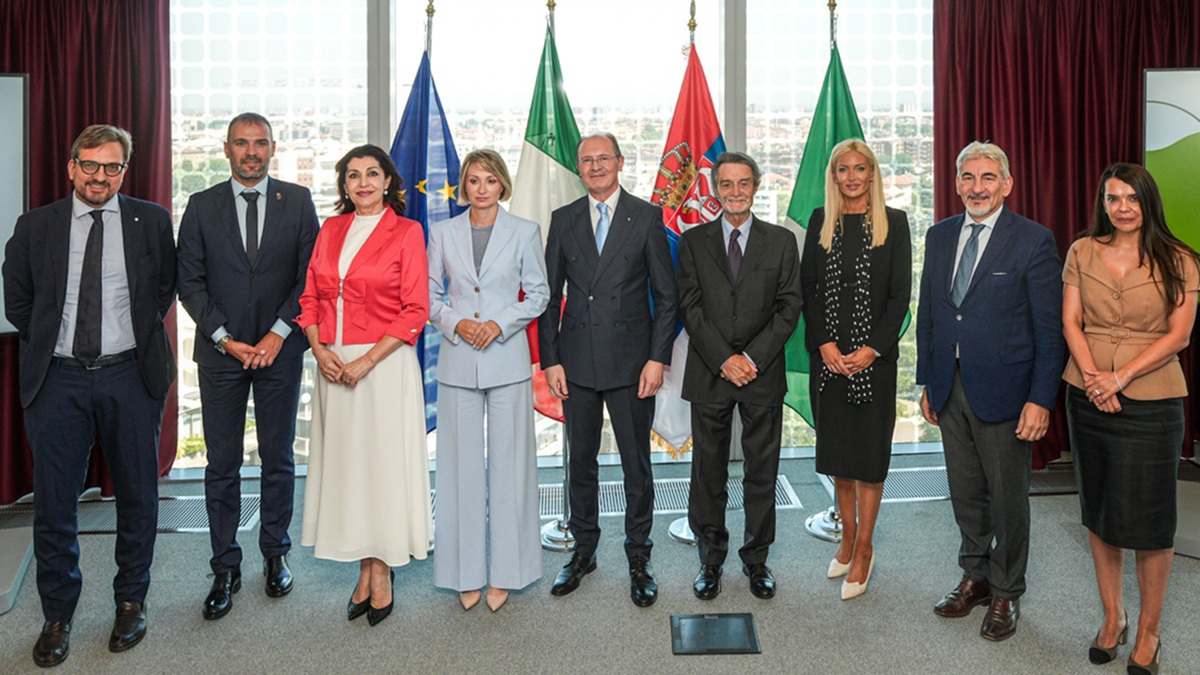 Lombardia-Serbia: innovazione, nuove tecnologie e università al centro dell’incontro tra il presidente Fontana e Palalić Lombardia-Serbia: innovazione, nuove tecnologie e università al centro dell’incontro tra il presidente Fontana e Palalić