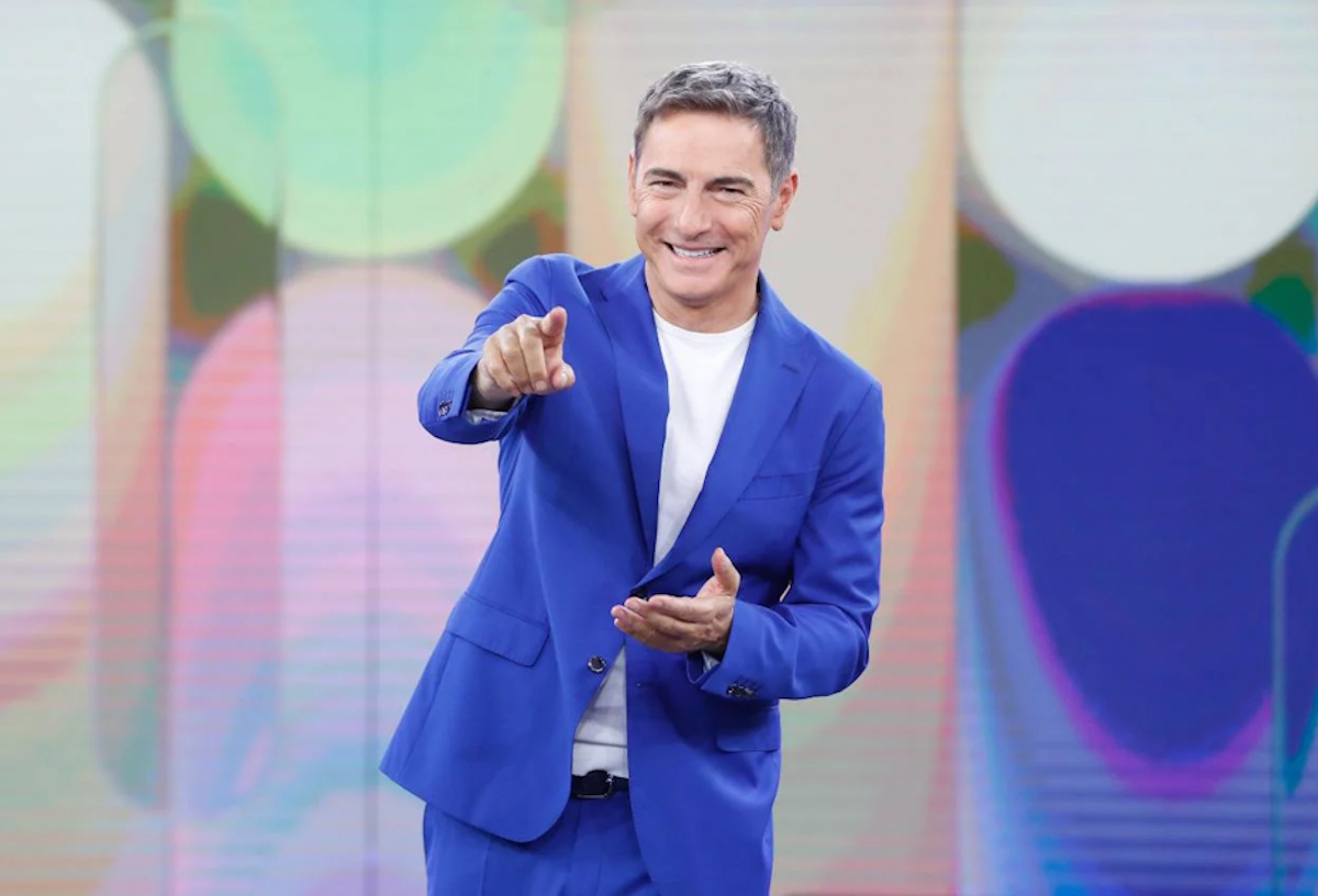 L’Eredità Summer, Marco Liorni raccoglie il testimone da De Martino: si rinnova la Ghigliottina, tutte le novità L’Eredità Summer, Marco Liorni raccoglie il testimone da De Martino: si rinnova la Ghigliottina, tutte le novità