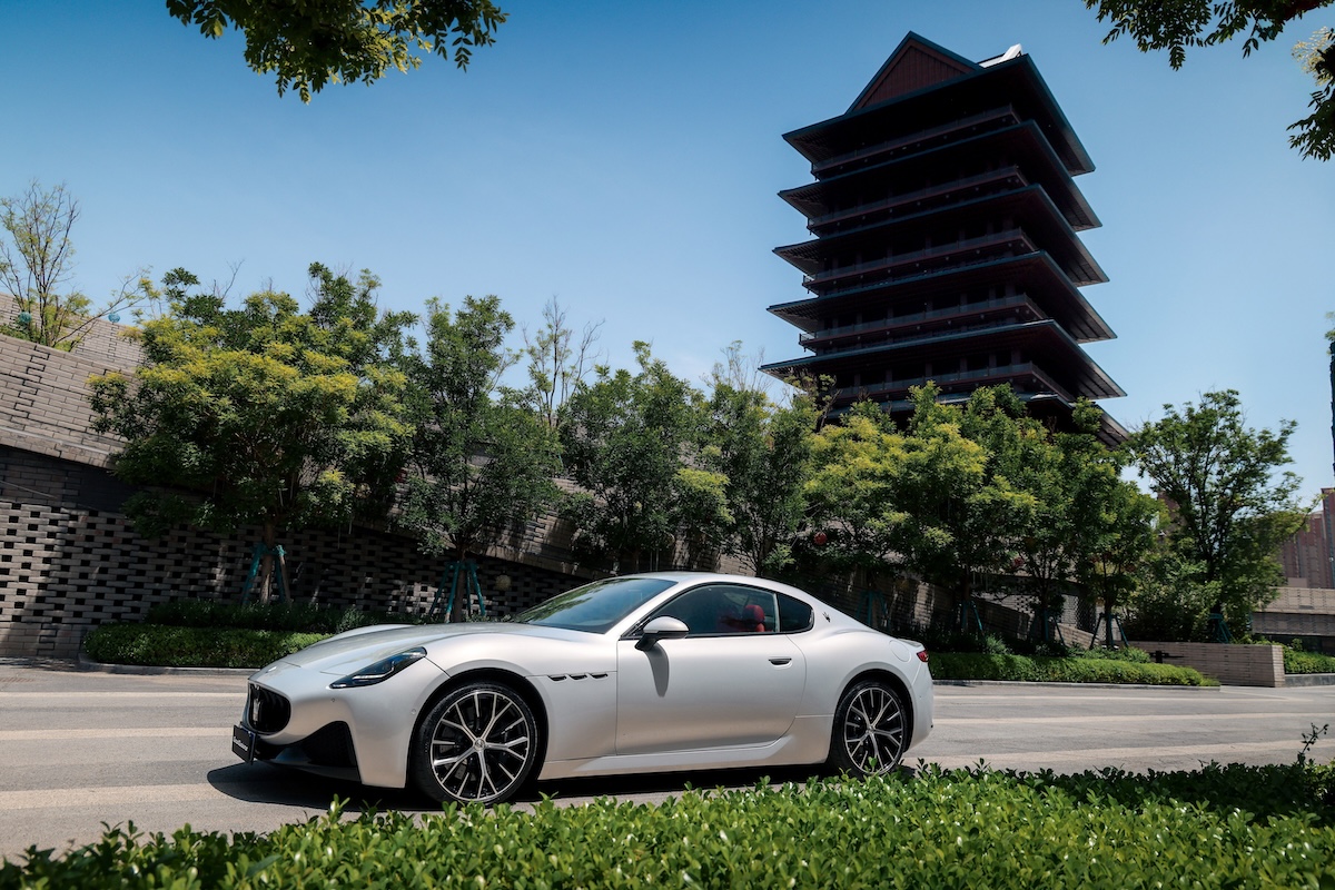 Il viaggio Maserati tra Cina e Italia arriva a Modena Il viaggio Maserati tra Cina e Italia arriva a Modena