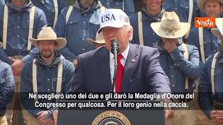 Trump: Vedo i miei bellissimi figli seduti lì, potremmo fare una cosa a tre