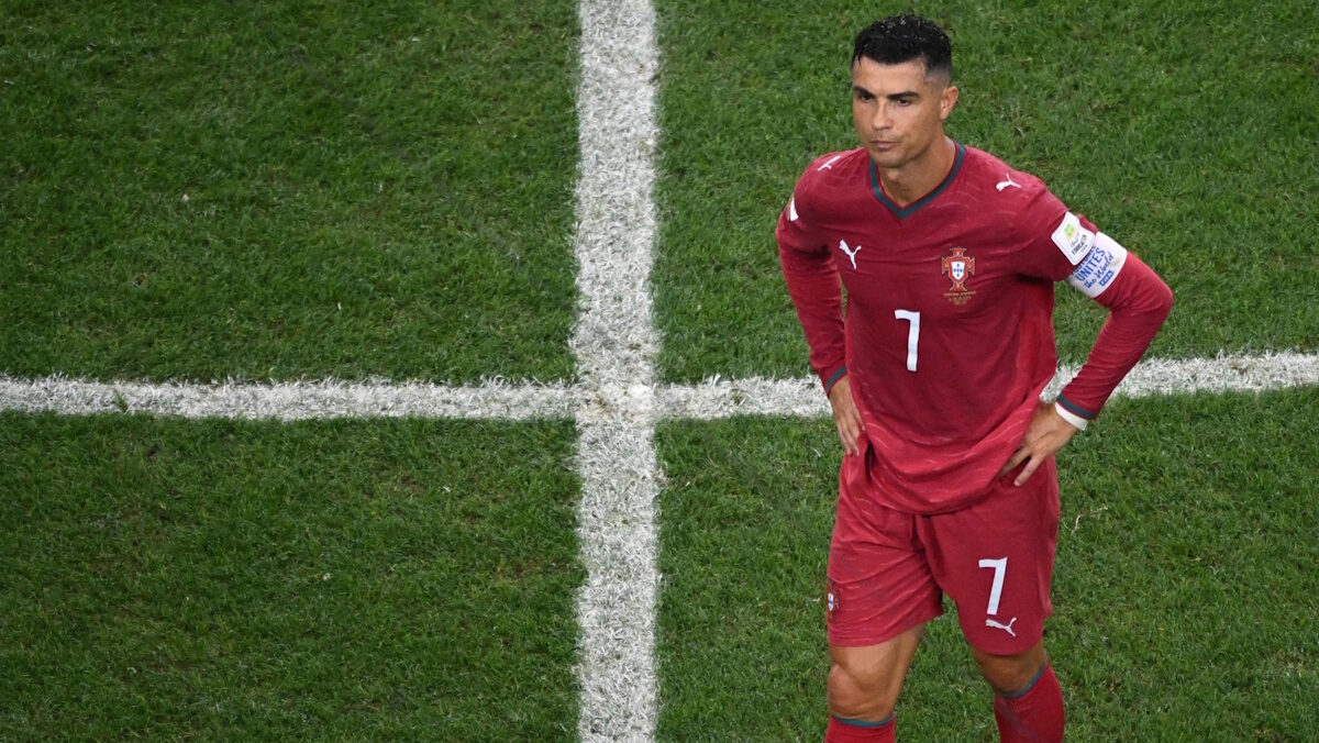 Ronaldo-Portogallo, strappo totale. CR7: “Addio, è stato bello. Dirò tutta la verità”. Che cosa è successo? Ronaldo-Portogallo, strappo totale. CR7: “Addio, è stato bello. Dirò tutta la verità”. Che cosa è successo?