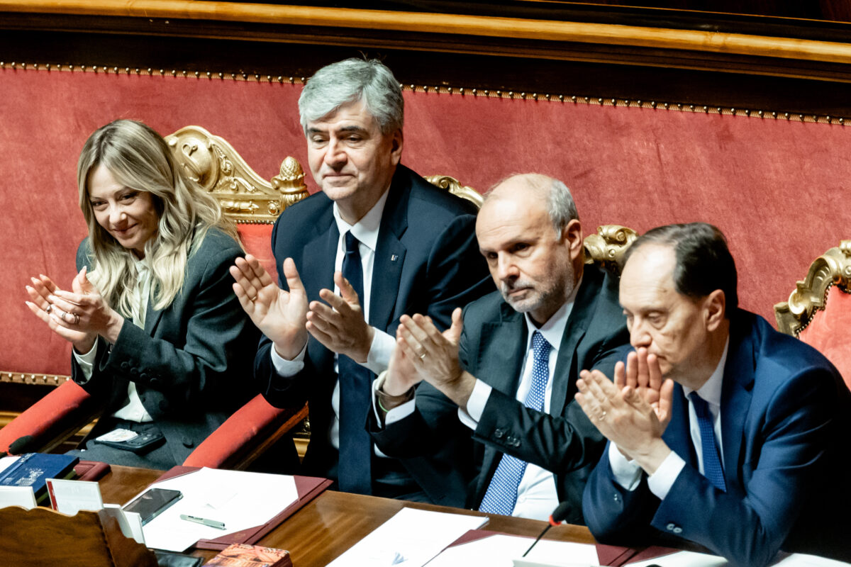 Turismo, l’estate sorride all’Italia: a luglio oltre 4 milioni di presenze, Ferragosto sfiora il tutto esaurito. Il Belpaese batte Francia e Spagna Turismo, l’estate sorride all’Italia: a luglio oltre 4 milioni di presenze, Ferragosto sfiora il tutto esaurito. Il Belpaese batte Francia e Spagna