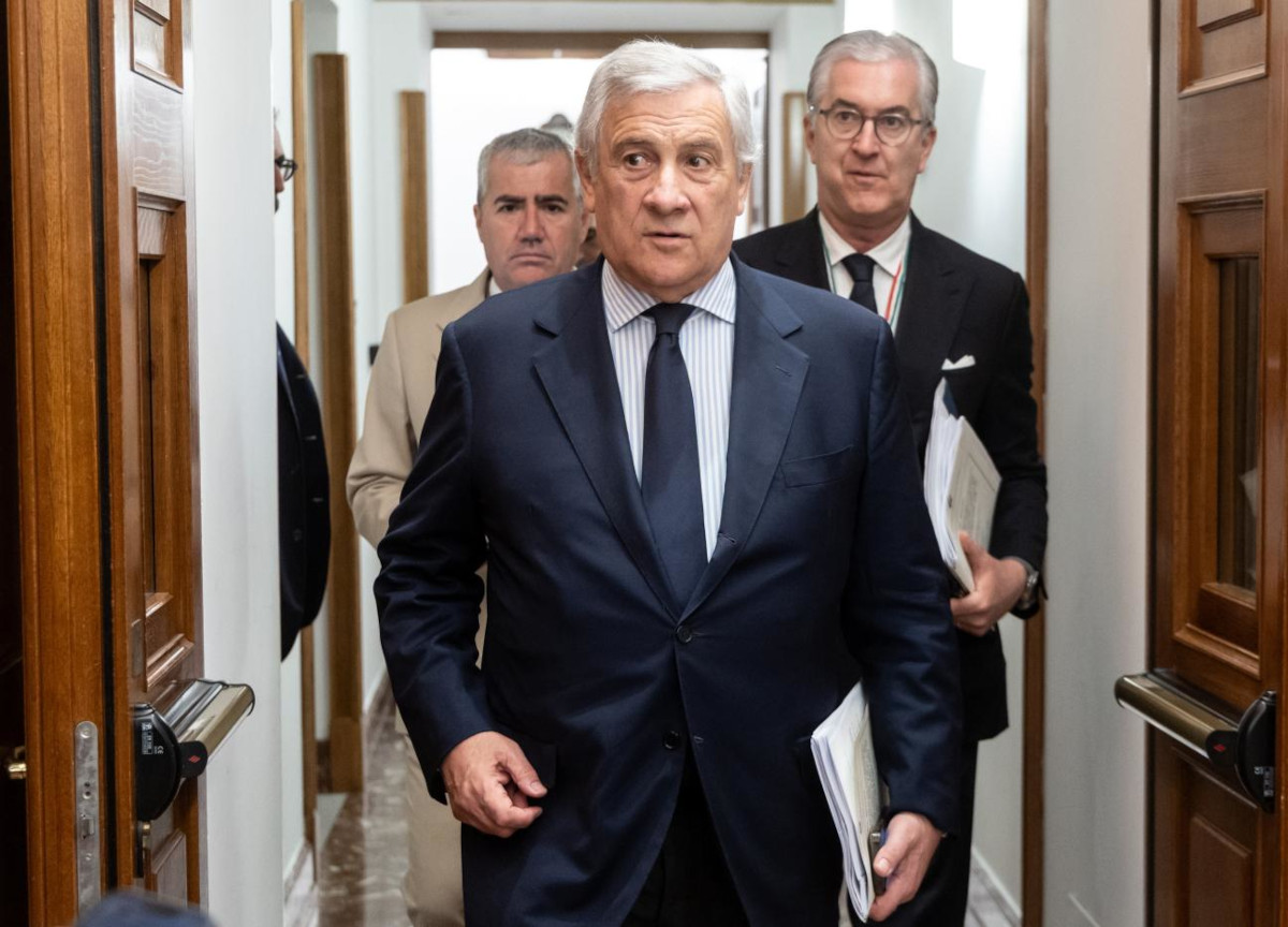 Ceuta, Tajani attacca la Spagna: “Politica sui migranti fallimentare” Ceuta, Tajani attacca la Spagna: “Politica sui migranti fallimentare”
