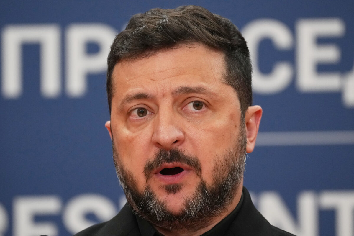 Ucraina, pioggia di bombe su Zaporizhzhia: 24 feriti. Cinque morti a Kharkiv, Mosca storce il naso sul sostegno Usa a Zelensky Ucraina, pioggia di bombe su Zaporizhzhia: 24 feriti. Cinque morti a Kharkiv, Mosca storce il naso sul sostegno Usa a Zelensky