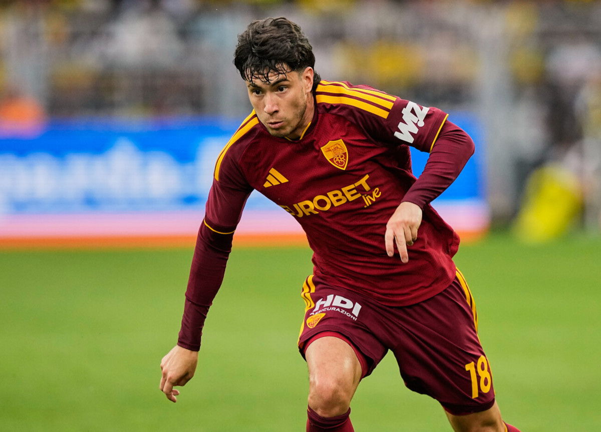 Ultime di calciomercato, Milan e Juventus pescano dalla Premier. Attenzione a Soulè, vicino l’addio alla Roma Ultime di calciomercato, Milan e Juventus pescano dalla Premier. Attenzione a Soulè, vicino l’addio alla Roma