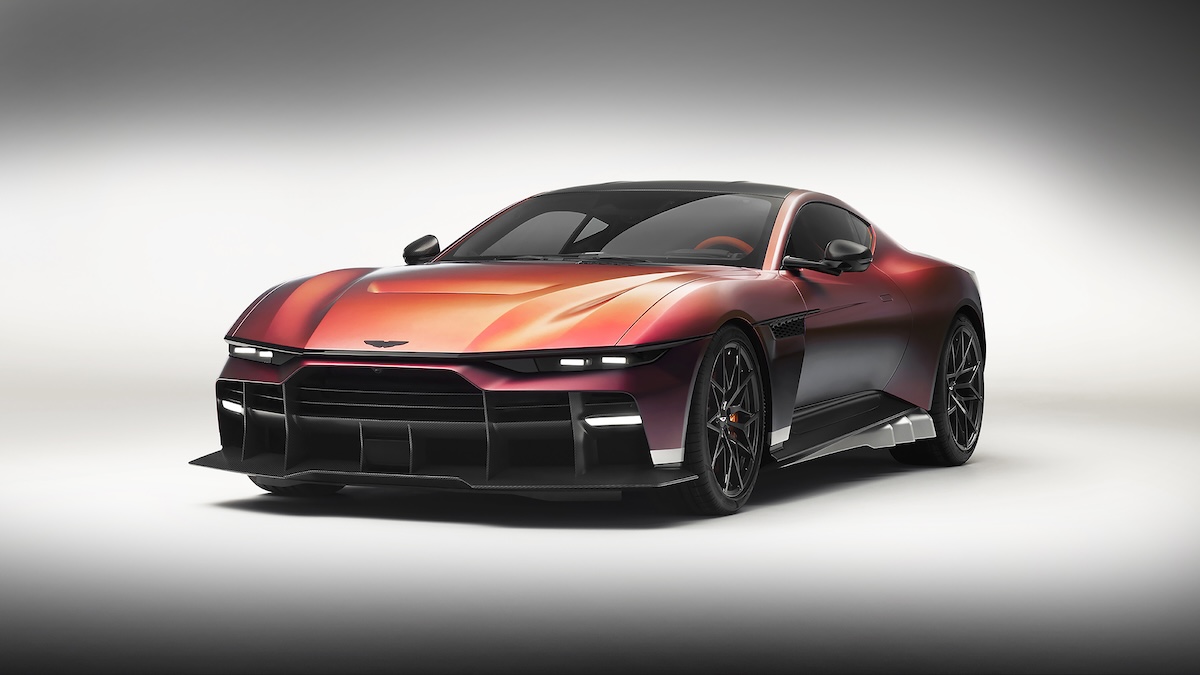 Aston Martin Valen: 150 esemplari e tecnologia da corsa Aston Martin Valen: 150 esemplari e tecnologia da corsa