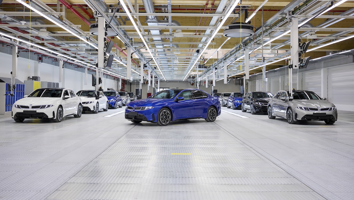 BMW i3, parte la produzione a Monaco: costi giù del 10% BMW i3, parte la produzione a Monaco: costi giù del 10%