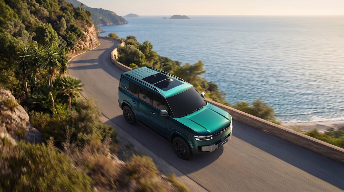 BYD Ti 7, il SUV ibrido da 408 CV sfida l’Europa a sette posti BYD Ti 7, il SUV ibrido da 408 CV sfida l’Europa a sette posti