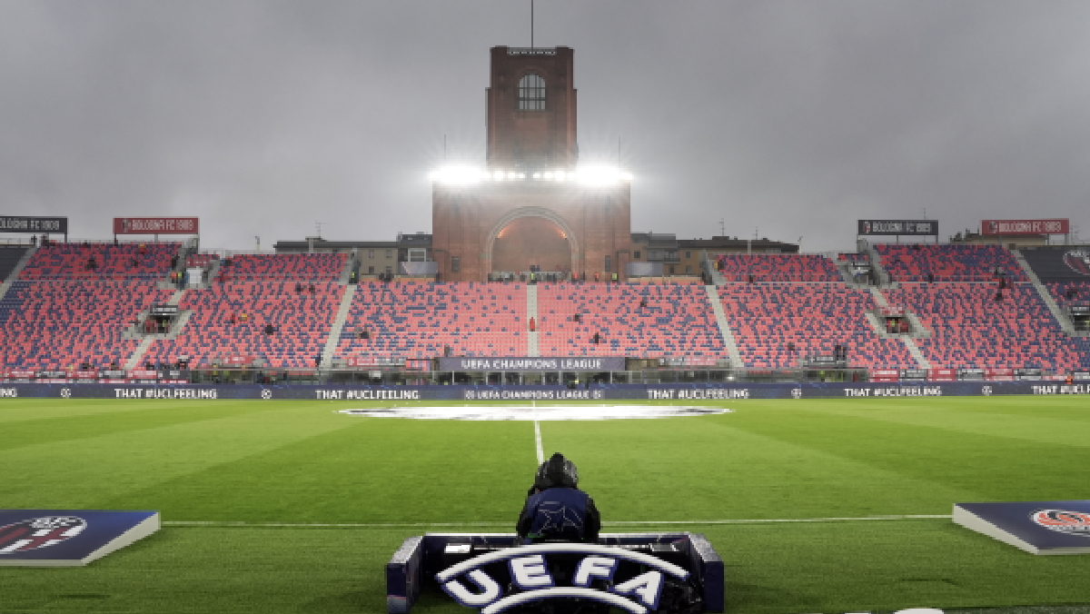 Euro 2032, via alla corsa per cinque posti: Torino c’è, Roma punta la finale Euro 2032, via alla corsa per cinque posti: Torino c’è, Roma punta la finale