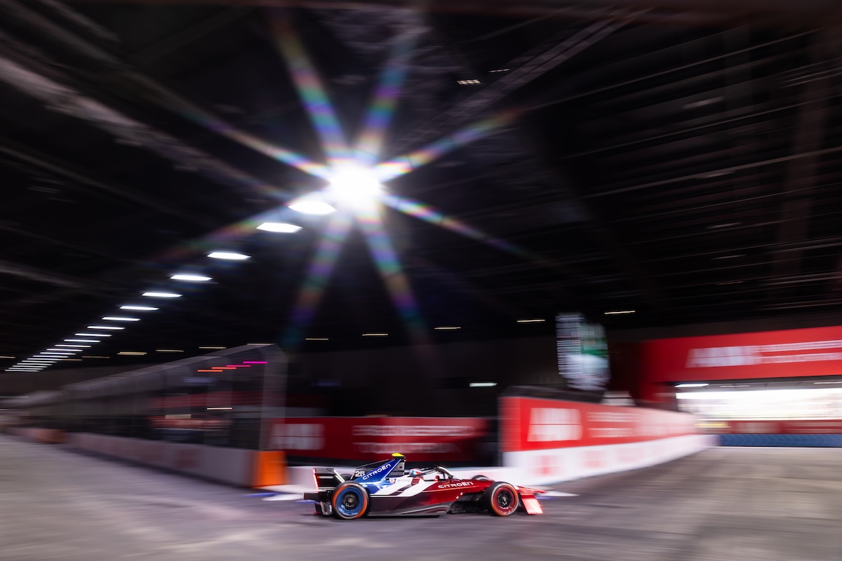 Citroën Racing protagonista a Londra: Stellantis sul podio costruttori Citroën Racing protagonista a Londra: Stellantis sul podio costruttori