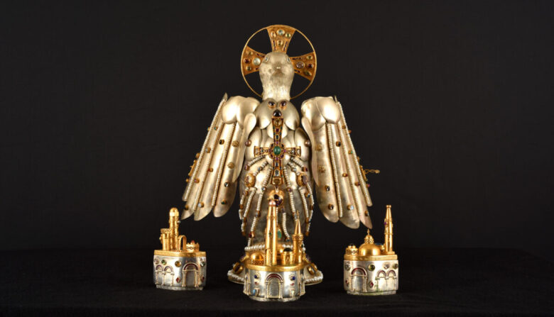 Il sacro splendore delle creazioni di Percossi Papi, dal laboratorio al Pantheon ai set di Hollywood