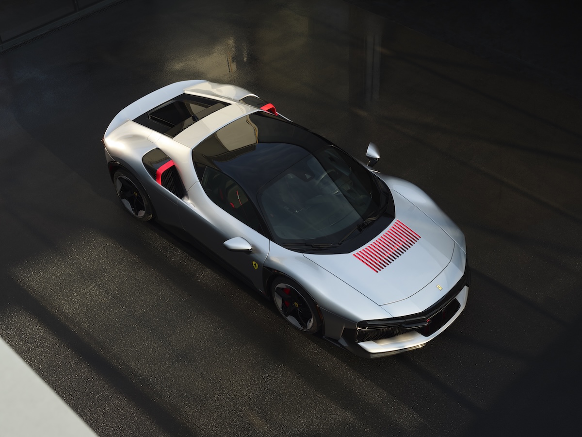 Ferrari CZ26: nuova One-Off basata sulla SF90 Stradale Ferrari CZ26: nuova One-Off basata sulla SF90 Stradale