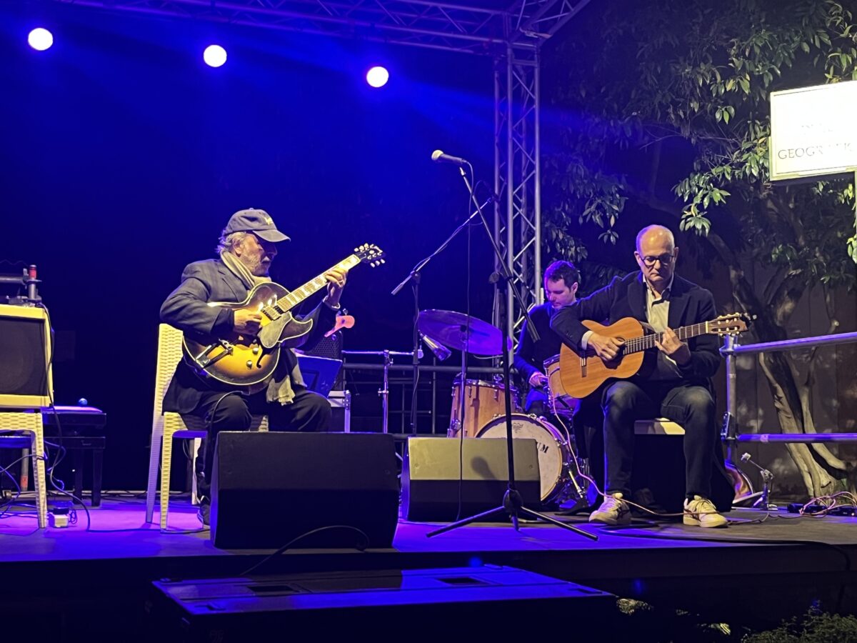 Jazz, swing, ritmi brasiliani e cocomero in centro città per il weekend di ferragosto al Village Celimontana Jazz, swing, ritmi brasiliani e cocomero in centro città per il weekend di ferragosto al Village Celimontana