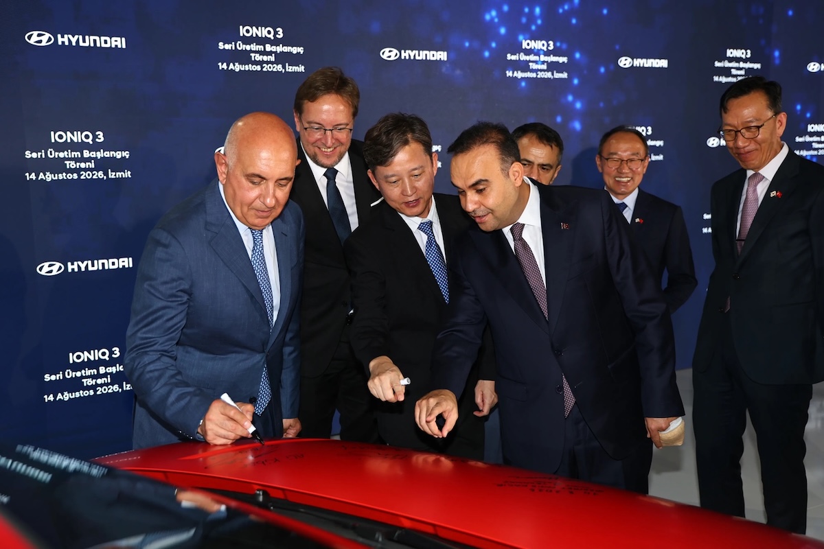 Hyundai IONIQ 3: produzione avviata in Turchia a İzmit Hyundai IONIQ 3: produzione avviata in Turchia a İzmit