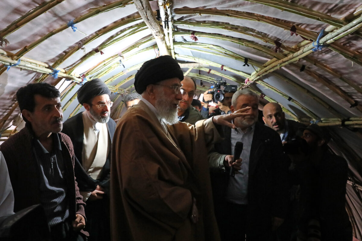 Khamenei in punto di morte e tensioni regionali: ecco perché questo è “il momento migliore” per un accordo con gli Usa, come dice l’Iran Khamenei in punto di morte e tensioni regionali: ecco perché questo è “il momento migliore” per un accordo con gli Usa, come dice l’Iran