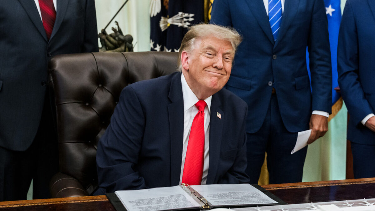 Il burrito da 20 dollari manda in crisi i repubblicani: nel partito di Trump scoppia la “guerra civile” Il burrito da 20 dollari manda in crisi i repubblicani: nel partito di Trump scoppia la “guerra civile”