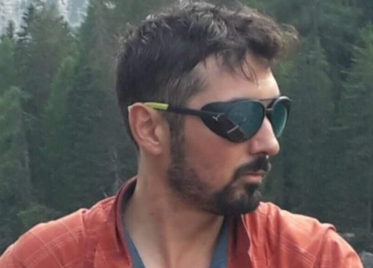 Ragazzo morto in moto, la ex del killer: “Voleva proprio ucciderlo”. La drammatica ricostruzione dei fatti Ragazzo morto in moto, la ex del killer: “Voleva proprio ucciderlo”. La drammatica ricostruzione dei fatti