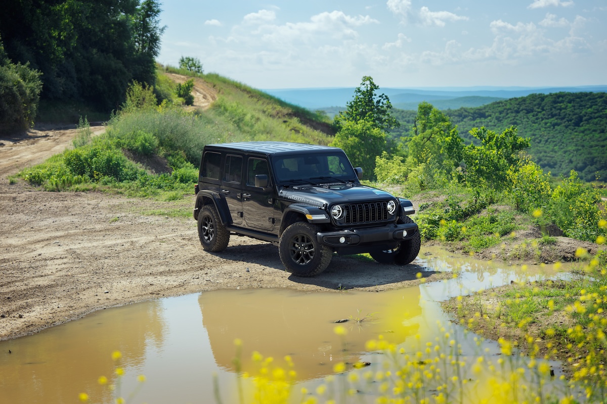 Jeep svela la nuova Wrangler Smoky Mountain 2027 Jeep svela la nuova Wrangler Smoky Mountain 2027