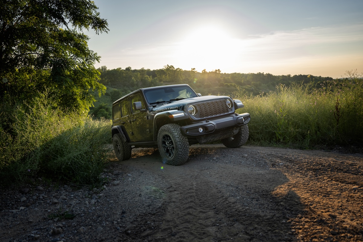 Jeep svela la nuova Wrangler Smoky Mountain 2027 Jeep svela la nuova Wrangler Smoky Mountain 2027