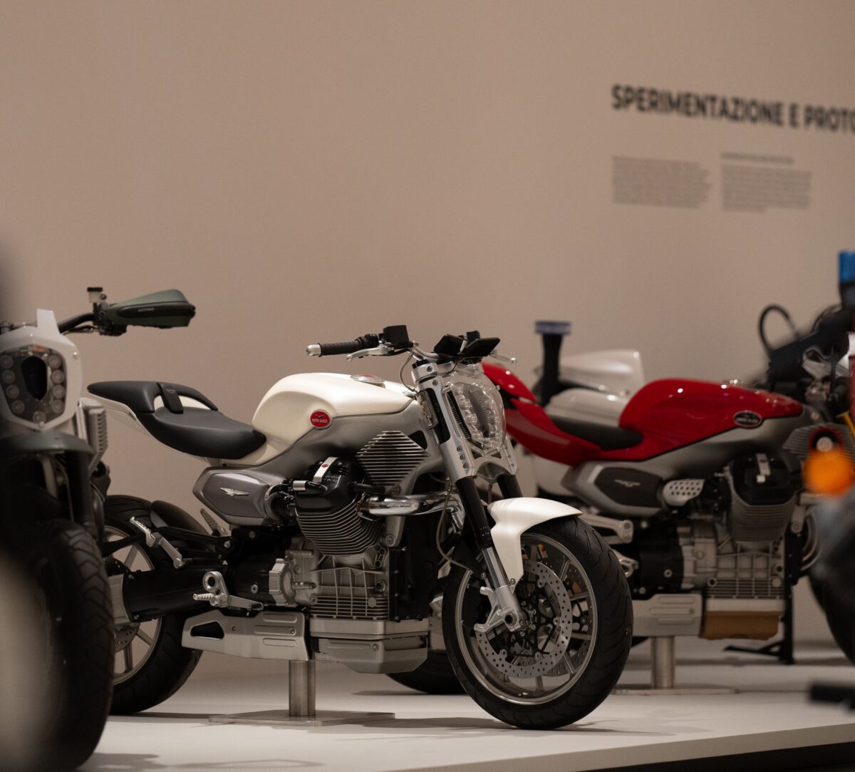 GMG 2026, Moto Guzzi svela la nuova casa di Mandello GMG 2026, Moto Guzzi svela la nuova casa di Mandello