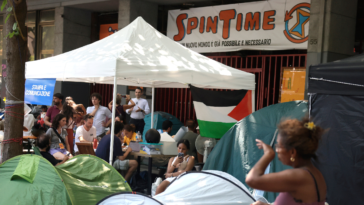 Spin Time, salta il piano Gualtieri: a Roma scoppia la bufera politica Spin Time, salta il piano Gualtieri: a Roma scoppia la bufera politica